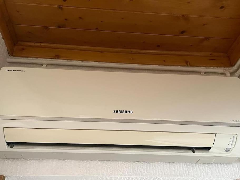 Atico Luminoso Centrico Y Comodo Lägenhet Figueres  Exteriör bild